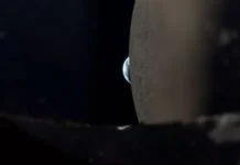 Земля исчезает за Луной: астронавт NASA снял Earthset на iPhone 17 Pro Max