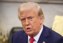 Трамп вновь призвал Иран открыть Ормузский пролив, выругавшись и пригрозив адом