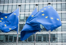 ЕС сохраняет планы начать выплату EUR90 млрд кредита Украине во II кв.-2026, нужны еще три документа