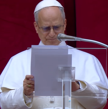 Папа Римский: Меня глубоко огорчает недавнее обострение атак против Украины