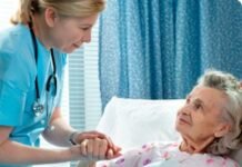 Альцгеймер и старость: где в Украине обеспечивают специализированный уход