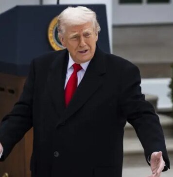 Короткое «нет» Трампа: Кремлю не стоит рассчитывать на сдачу украинских территорий. ВИДЕО