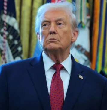 Трамп пошутил о планах стать премьер-министром Израиля