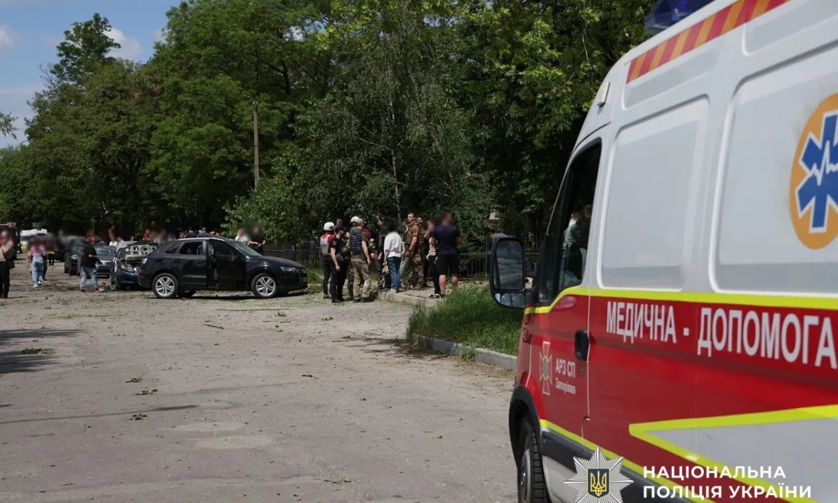 Младенец среди 15 раненых: Россия нанесла массированный удар по Запорожской области