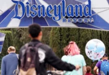 Disney не предупреждала гостей Диснейленда о сканировании лиц — теперь против нее групповой иск