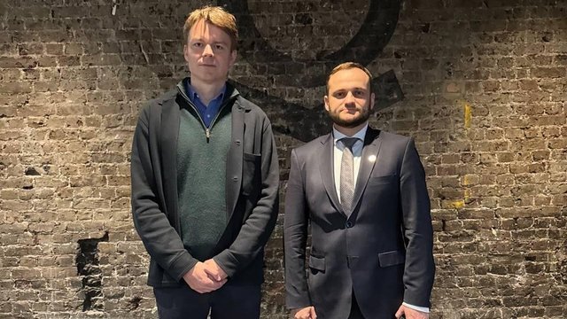 Кулеба и руководитель Palantir Europe обсудили привлечение цифровых технологий, в частности ИИ, для усиления устойчивости критической инфраструктуры Украины