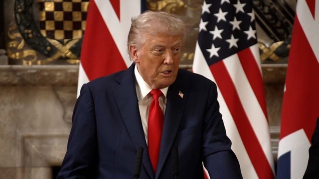 Трамп заявил, что только ему и еще нескольким людям известно о ходе переговоров с Ираном