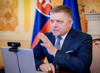 Фицо хочет передать Путину сообщение от Зеленского