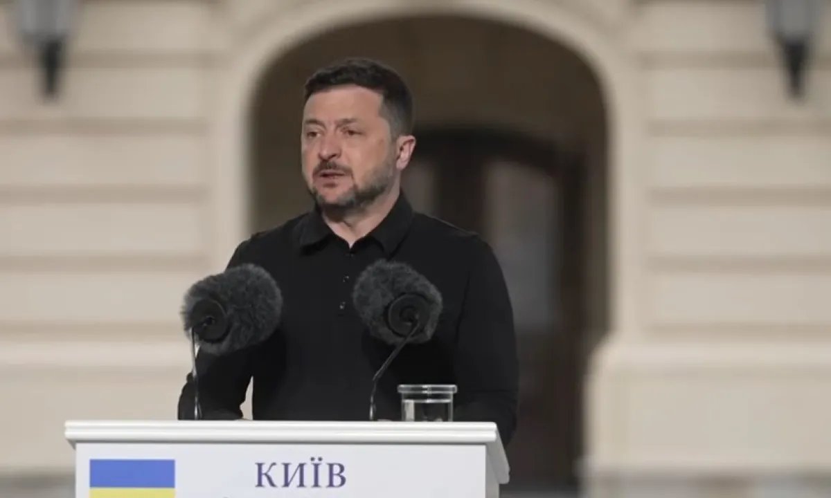 Постоянная угроза с неба: Зеленский заявил о производстве в РФ 120 баллистических ракет в месяц