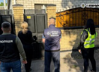 Нацполиция задержала членов ВЛК по всей стране: обнаружены наличные деньги, дорогие автомобили и подозрительные документы