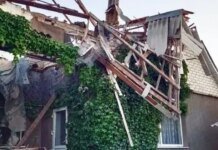 Двое погибших и трое раненых: Россия нанесла почти тысячу ударов по Запорожской области