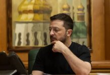 Русский уже не подлежит защите: Зеленский подписал закон о языке
