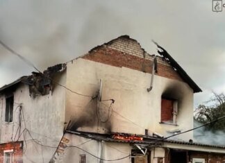 Враг нанес удар по Сумам с помощью дронов: трое пострадавших, в том числе один ребенок