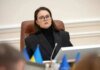 Зарплата начнет расти быстрее, чем цены: прогноз Кабмина, сколько очень скоро будут зарабатывать украинцы