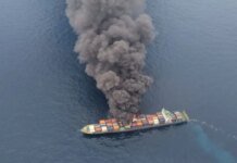 Россия вновь атаковала гражданские суда в Чёрном море, — Кулеба