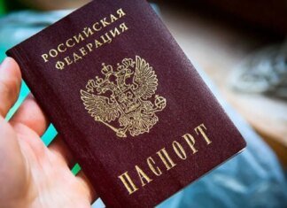 Россияне ищут способы уехать из страны: процесс приобрел массовый характер