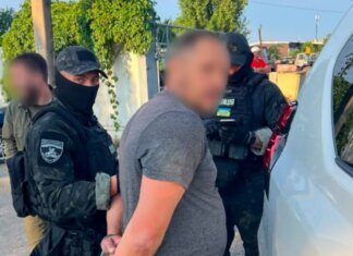 В Николаеве раскрыли схему фальшивого гражданства для уклонения от службы в армии