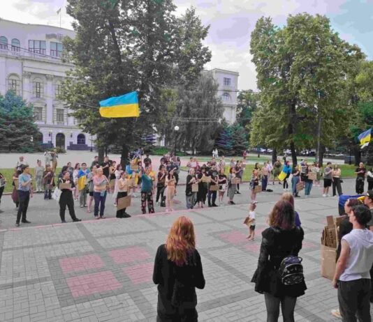 У Дніпрі проходить одинадцята акція протесту проти відставки Федорова
