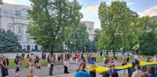 «Рішення мають бути іншими»: як у Дніпрі проходить 12-та акція протесту проти звільнення Федорова