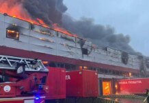 Оккупанты сожгли терминал «Новой почты» и атаковали дом в Харькове