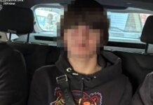 Избили постояльца отеля во Львове и сняли с его счета 58 тысяч: подозрение несовершеннолетним