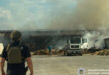 Полиция опубликовала ФОТО с мест нападений, в результате которых погибли три человека в Днепропетровской области