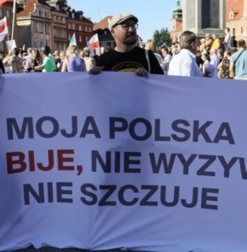 «Моя Польша не бьет»: по стране прокатились акции против нападений на украинцев. ФОТО