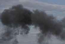 В Киеве российский удар задел поликлинику в Деснянском районе
