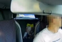Правоохранители силой вытащили водителя такси из машины — ГБР начало расследование