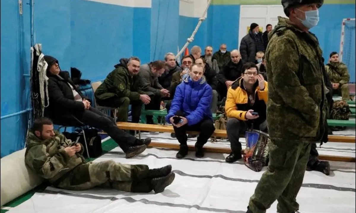 Кремль готовится к новой мобилизации: в регионах проверяют, как будет размещать и вооружать новобранцев