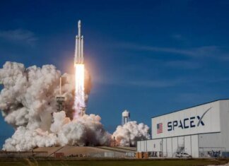 Маск анонсував запуск орбітальних дата-центрів SpaceX наприкінці 2027 року