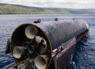 SpaceX витягла Starship з Індійського океану через місяць після запуску