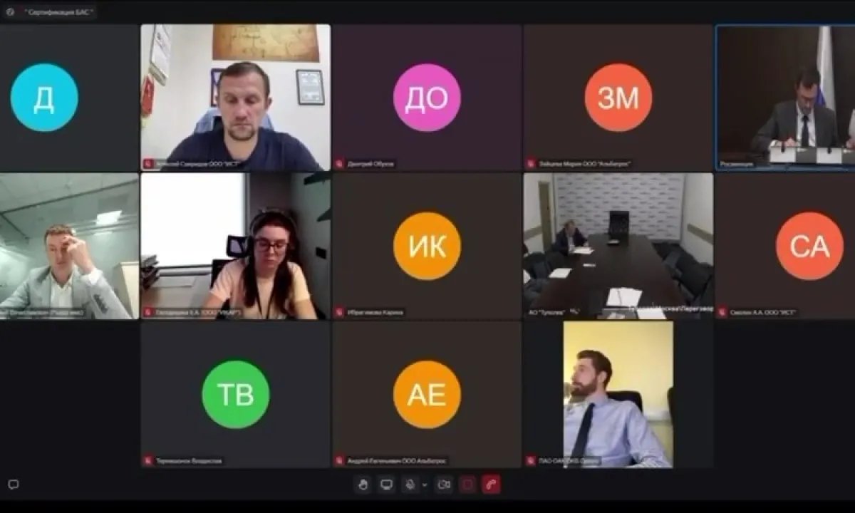 Паника в прямом эфире: пранкер испугал путинских чиновников, как будто украинский спецназ уже на пороге. ВИДЕО