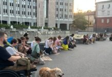 Вперше – на новому місці: про що говорили учасники 23-ї акції на підтримку Федорова у Дніпрі