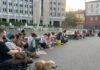 Паперові кораблики та стрім Стерненка: у Дніпрі проходить 23-тя акція на підтримку Федорова