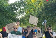 «Ми ще не договорили»: про що говорили близько 100 учасників ходи за Федорова в Дніпрі