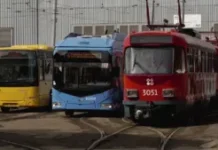 Зміни у роботі громадського транспорту у Дніпрі на 31 серпня: подробиці