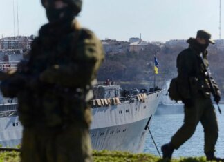 Оккупанты в Крыму строят базу для морских дронов: стали известны подробности