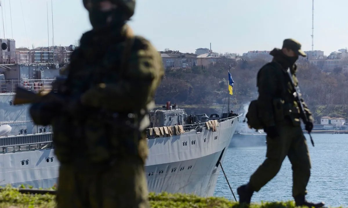 Оккупанты в Крыму строят базу для морских дронов: стали известны подробности