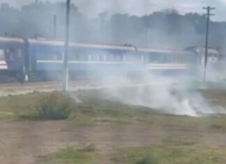 Россияне атаковали железную дорогу: БПЛА попал рядом с поездом «Одесса — Днепр»
