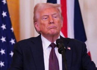 Трамп снова обещает нанести экономический удар — на этот раз не тарифами, а прекращением торговли с некоторыми странами