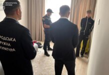 18-летнего парня подозревают в убийстве своей матери: ужасные подробности. ВИДЕО