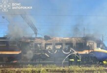 Россия нанесла удар по поезду «Днепр — Запорожье»: пассажиров эвакуировали, а проводница вернулась в вагон — и погибла