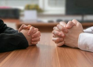 «Мира, выгодного всем, не существует»: журналист объяснил, чего на самом деле добивается Путин