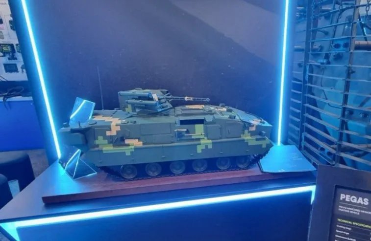 В Україні розробляють нову 35-тонну гусеничну БМП Pegas