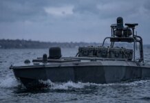 Вперше в історії: український безекіпажний катер знищили російський у бою