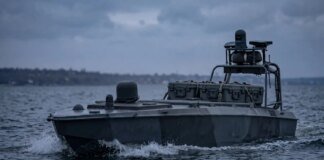 Вперше в історії: український безекіпажний катер знищили російський у бою