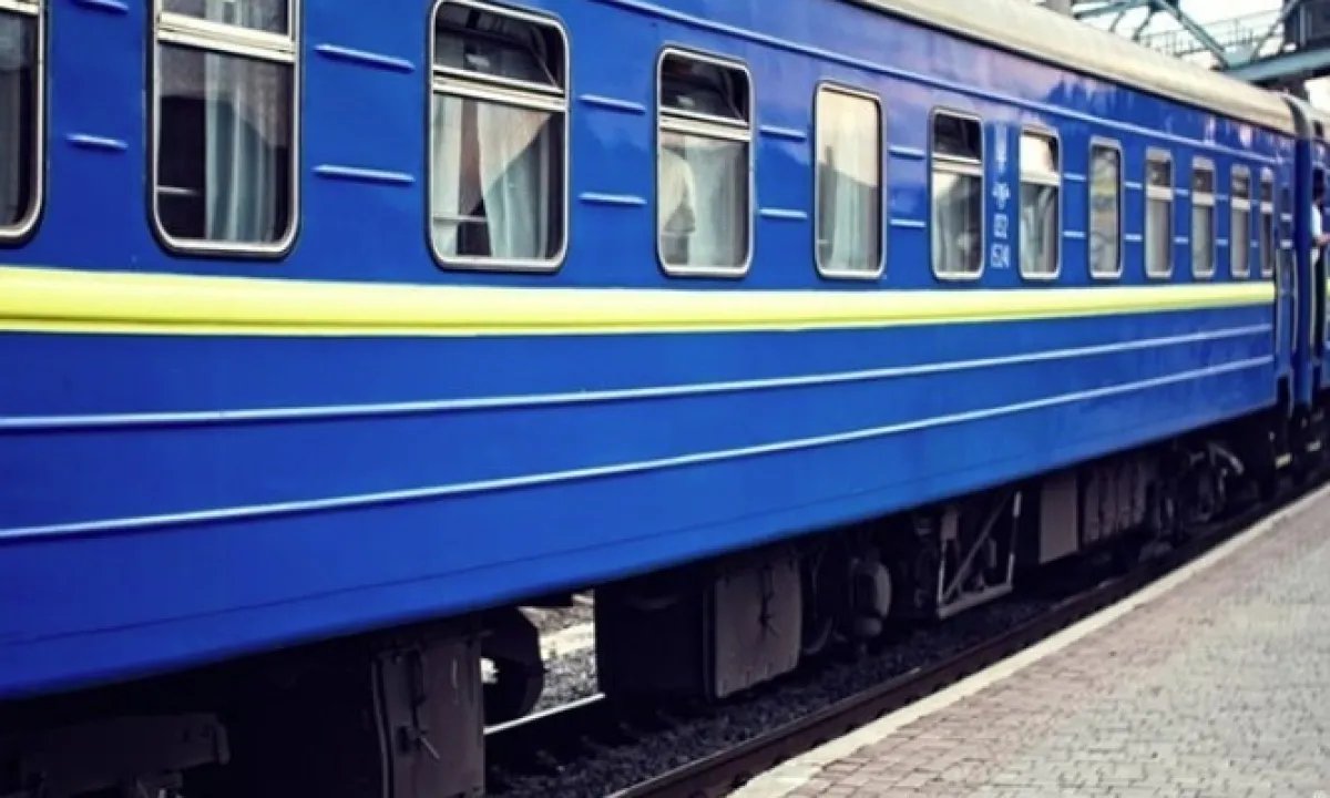 Советник Мерца и Борис Джонсон срочно эвакуировались из поезда, когда началась дроновая атака