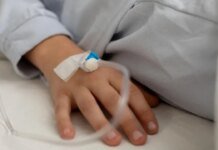 Записи «со слов родителей»: в чём подозревают врача после смерти мальчика на Тернопольщине