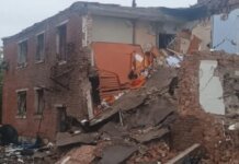 Автосалон и многоэтажки: в Харькове под ударом оказались Киевский и Салтовский районы, есть погибший